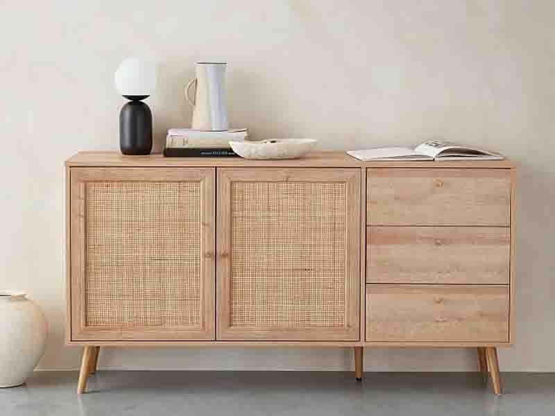 Versatile MDF applications in modern interiors: custom cabinetry, wall paneling, shelving units, and decorative accents.
