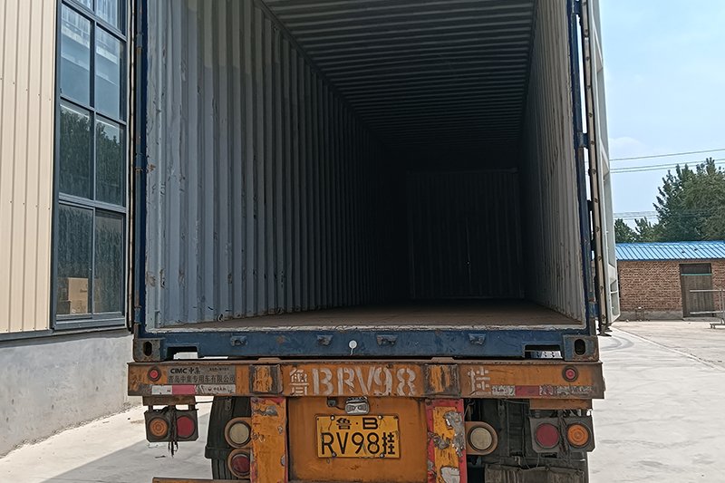 Empty container interior inspection